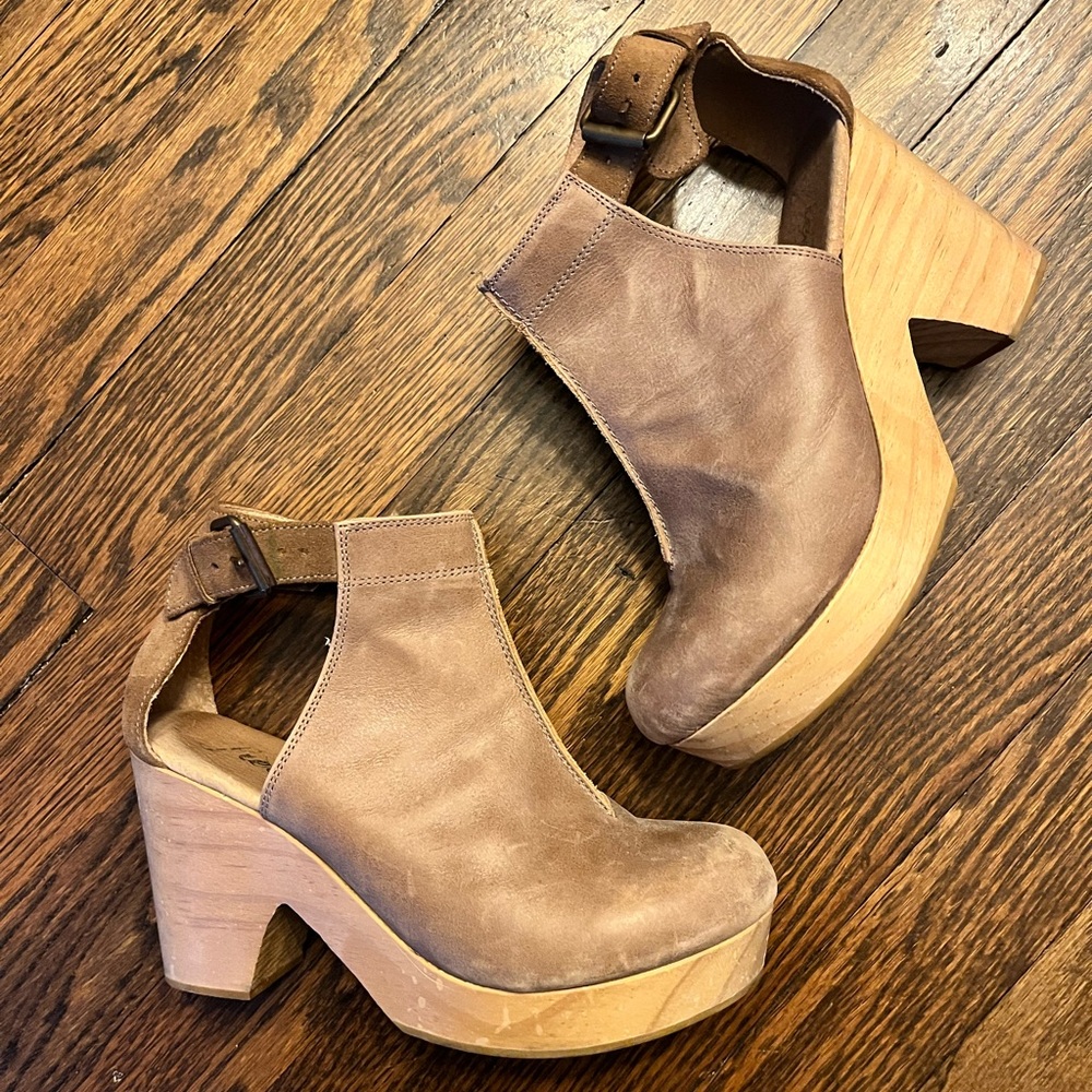 Free People Tan Leather Mules - Picture 6 of 14